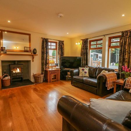 Thistle Dhu Newtonmore Exterior photo
