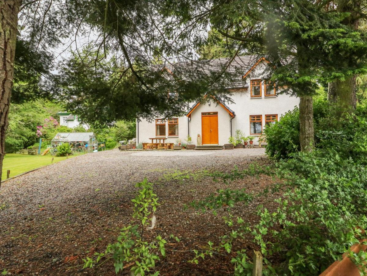 Thistle Dhu Newtonmore Exterior photo